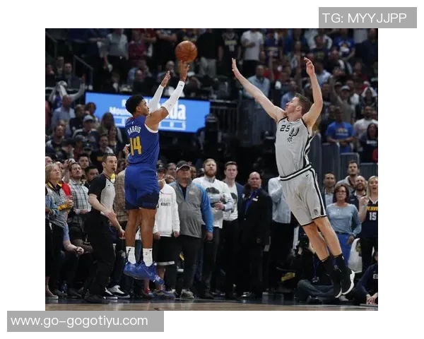 穆雷轻伤不下火线再创佳绩单场52分展现超强实力