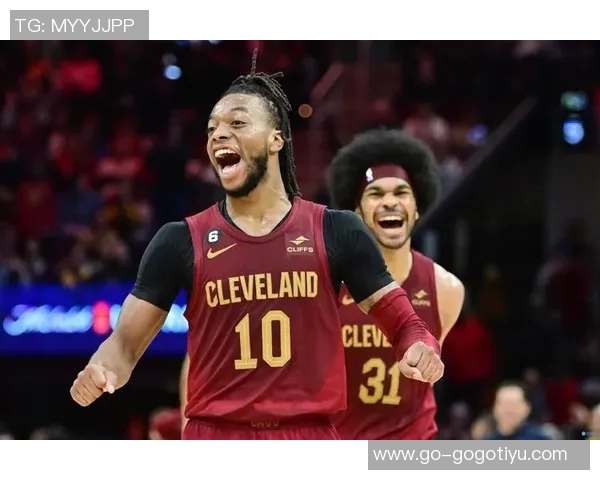 加兰表现低迷16投仅7中贡献16分1板8助2断罚球命中率惨淡正负值为负24