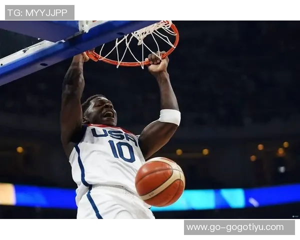 爱德华兹强调防守重要性认为自身表现能提升全队状态